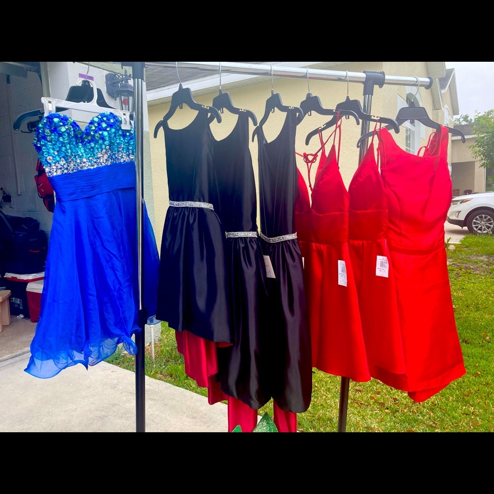 Dresses black and red kids Blue and Red Jr $15e/a